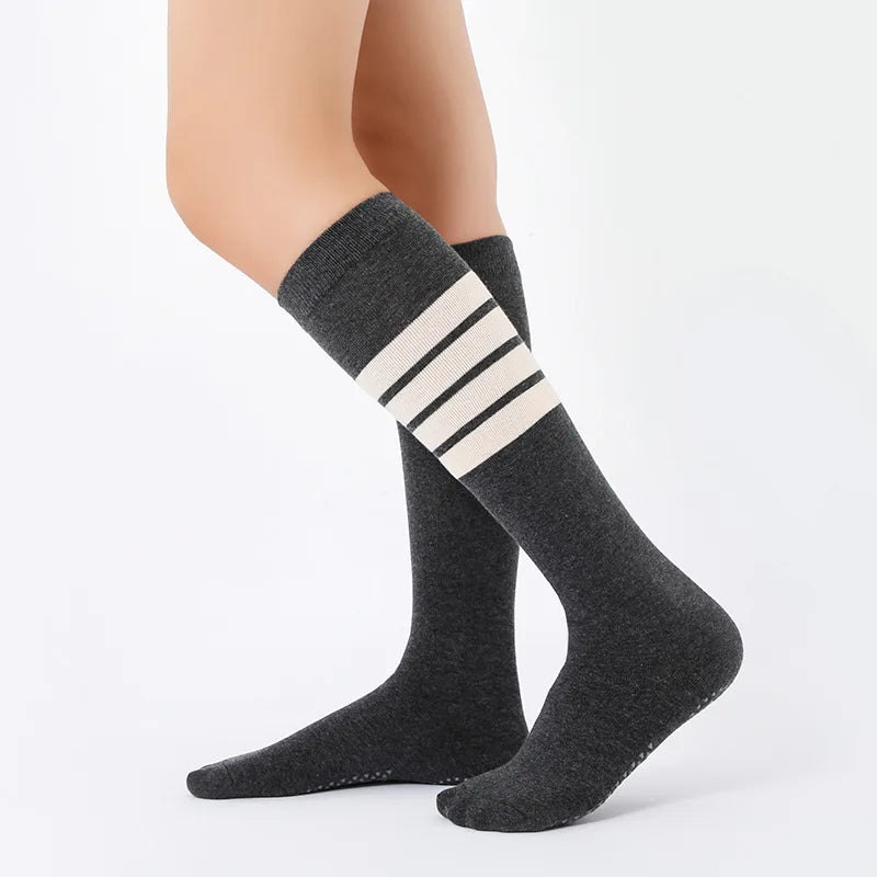 Women's Breathable Yoga Socks Silicone Non Slip Cotton Knee High Fitness Dance Ballet Sports Pilates Grip Socks Slippers