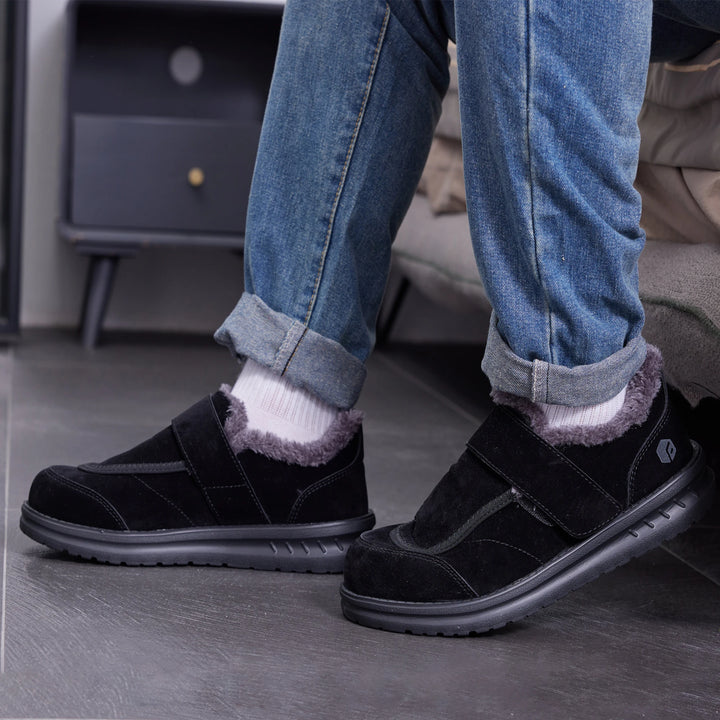 Men's Boots Plush Cotton Home Shoes Warm Thick Wide Shoes One-Step Non-Slip Lightweight Cold-Proof Shoes