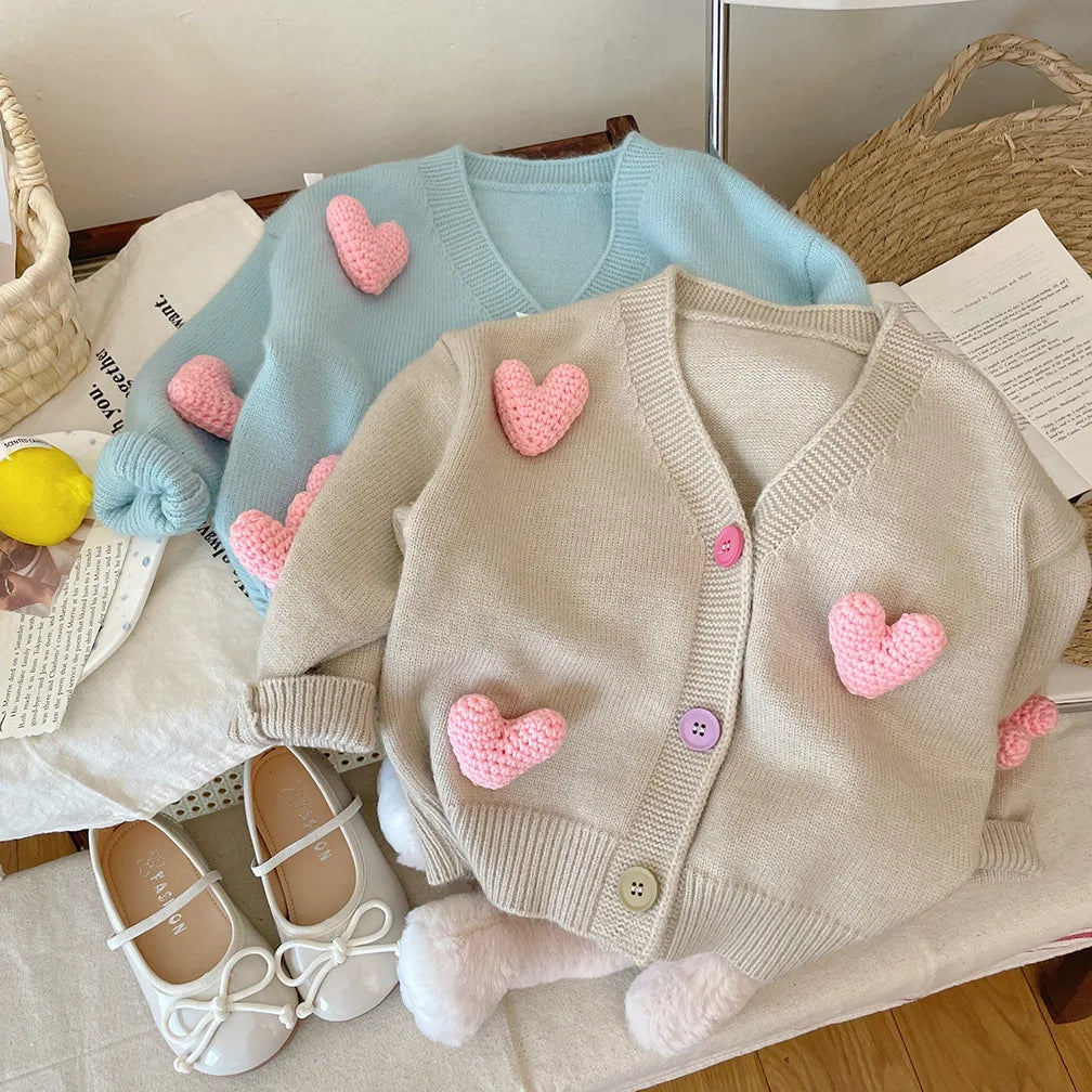 Girls' Knitted Cardigan Coat - Three-Dimensional Heart Design, Autumn/Winter Baby Girls' Jacket (2-8Y), Korean Style