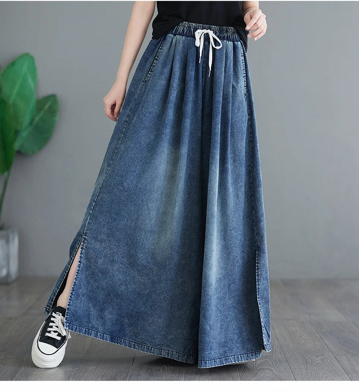 Oversized Wide-Leg Jeans - High-Waisted Pleated Pants for Women